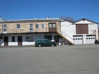 63 Mahanoy Ave in Tamaqua, PA - Building Photo