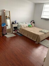 1700 NE 191st St in Miami, FL - Building Photo - Building Photo