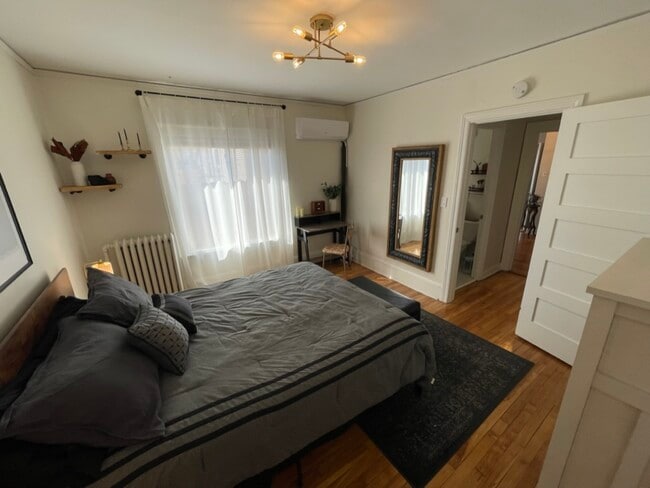 property at 1222 Saint Clair Ave