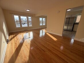 3837 Emerson Dr in Schiller Park, IL - Building Photo - Building Photo