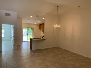 124 Plain View Dr in Palm Coast, FL - Building Photo - Building Photo