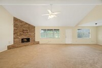 16854 Blend Stone in Houston, TX - Foto de edificio - Building Photo