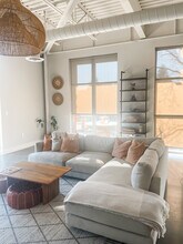 5200 Peachtree Rd, Unit 3218 in Atlanta, GA - Foto de edificio - Building Photo