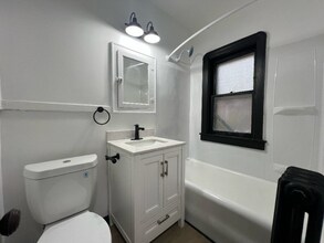 1411 Roycroft Ave in Lakewood, OH - Building Photo - Building Photo