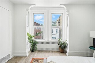 283 Griffith St in Jersey City, NJ - Building Photo - Building Photo