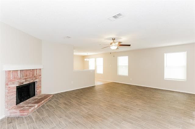 805 Encino Dr in Arlington, TX - Building Photo - Building Photo