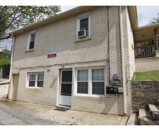 Green St. Triplex in Boone, NC - Building Photo - Building Photo