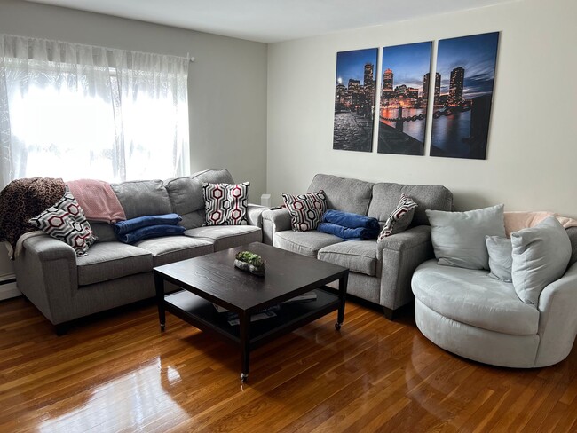 property at 61 Selkirk Rd