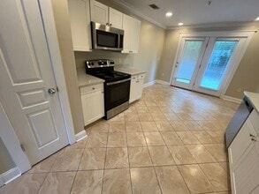 1121 Tree Top Way in Knoxville, TN - Building Photo - Building Photo