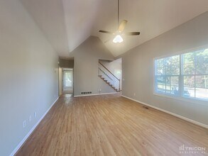 123 Bridgewood Dr in Douglasville, GA - Building Photo - Building Photo