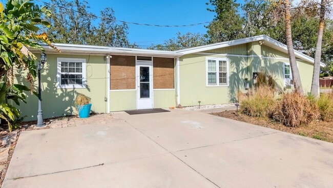 property at 675 Clearwater Largo Rd S