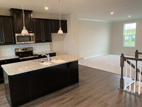 2012 Cade Dr in Monaca, PA - Building Photo - Building Photo