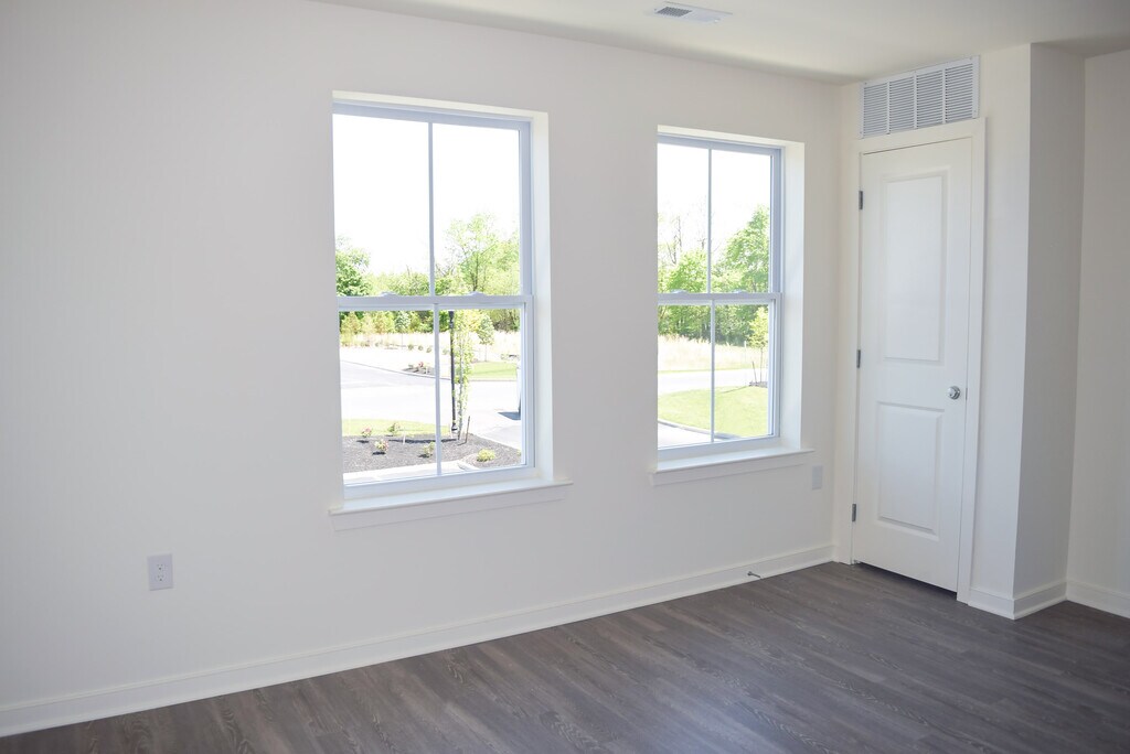 The Willows at Hartford Road Apartments in Medford, NJ