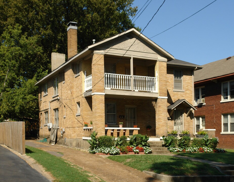 21 N Tucker St in Memphis, TN - Building Photo