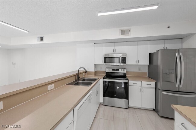 property at 1830 Florida Club Cir