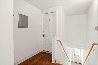 825 E Wilson St in Batavia, IL - Building Photo - Building Photo