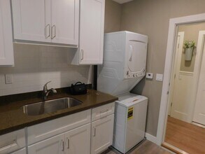 621 W 2nd St in Antioch, CA - Building Photo - Building Photo