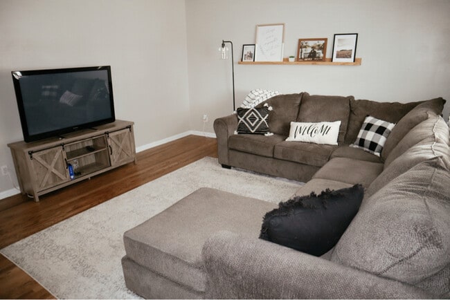 1144 Sahara St in Idaho Falls, ID - Building Photo - Building Photo