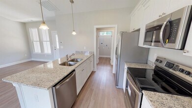 60 Racquet Club Dr in Pawleys Island, SC - Building Photo - Building Photo