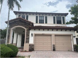 22739 SW 92nd Ct in Cutler Bay, FL - Building Photo