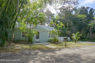 2812 Shwonda Ave NE in Palm Bay, FL - Building Photo - Building Photo