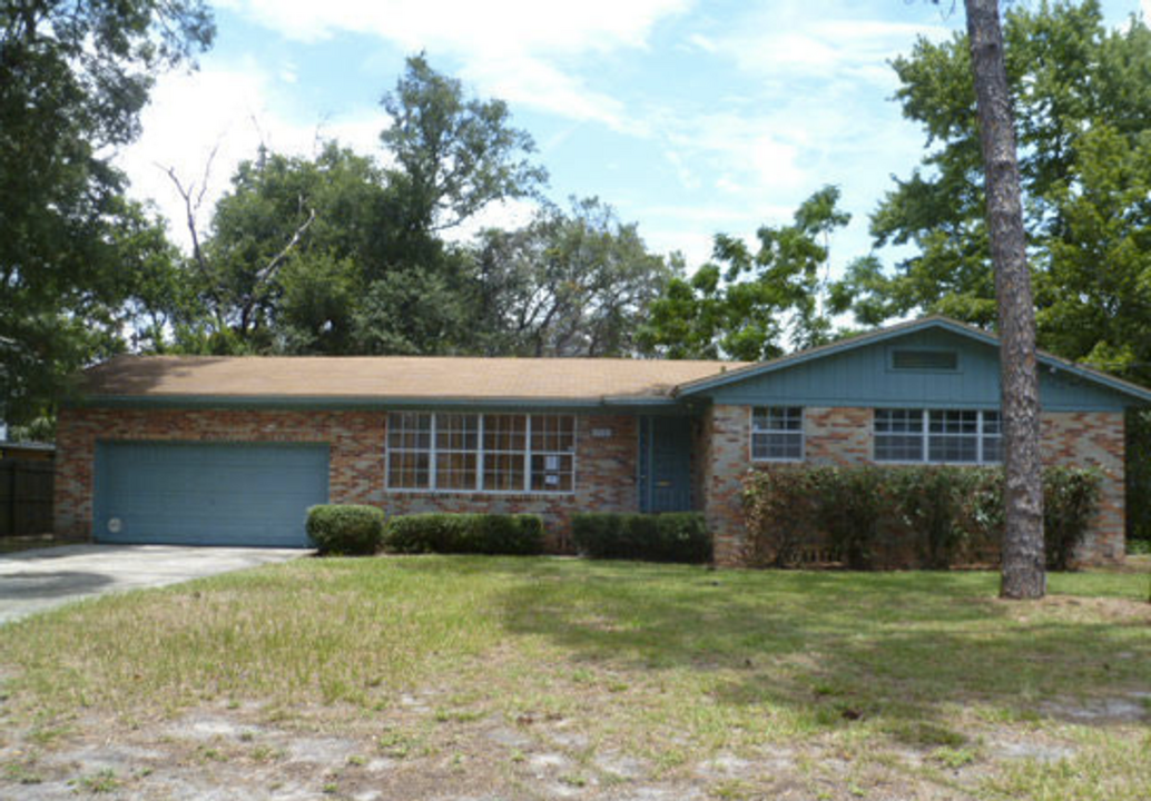 5537 Primrose Ln in Jacksonville, FL - Building Photo