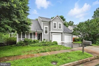 12316 Exbury St in Herndon, VA - Building Photo - Building Photo