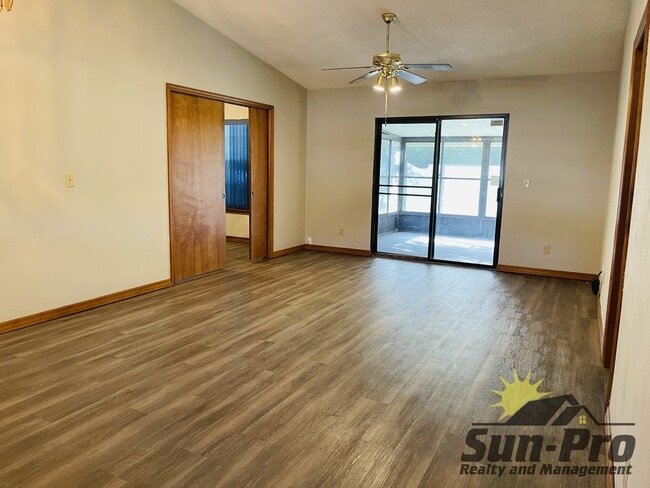 1113 Oak Forest Cir in Port Orange, FL - Building Photo - Building Photo