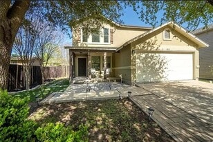 4515 Cottonwood St in Austin, TX - Building Photo