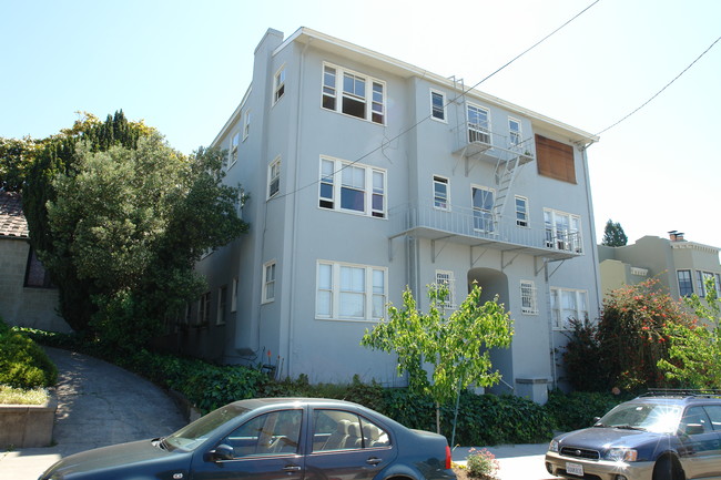 1525 Spruce St in Berkeley, CA - Building Photo - Building Photo