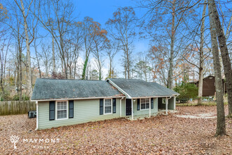 260 Summerwood Ln in Stockbridge, GA - Building Photo - Building Photo