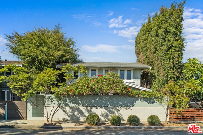 property at 1640 Electric Ave