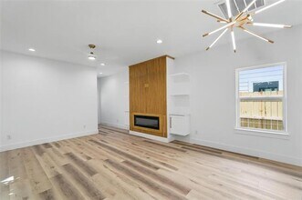 2721 Peabody Ave in Dallas, TX - Building Photo - Building Photo