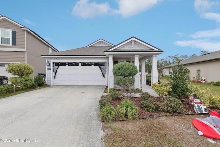 86253 Mainline Rd in Yulee, FL - Foto de edificio