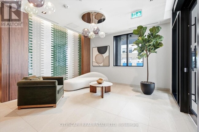 758 Dovercourt Rd in Toronto, ON - Building Photo - Building Photo