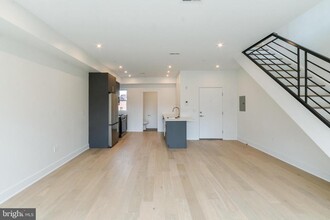 125 South St in Philadelphia, PA - Building Photo - Building Photo