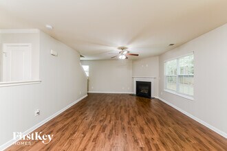 1605 Haddington Point Dr in Kernersville, NC - Building Photo - Building Photo