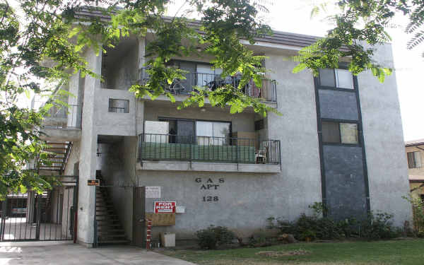 128 W Windsor Rd in Glendale, CA - Foto de edificio - Building Photo