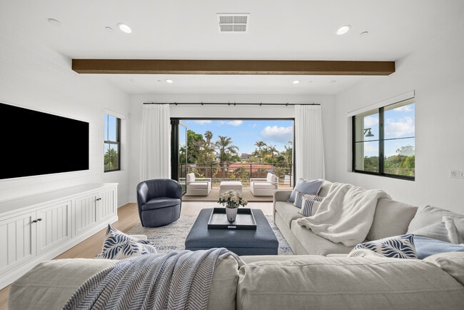 property at 1260 Molara Ln
