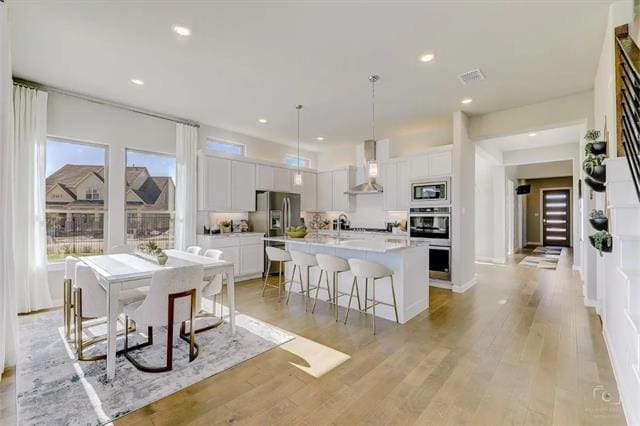 3415 Cedar Cottage Cir