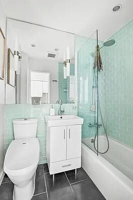 66 Madison Ave in New York, NY - Building Photo - Building Photo