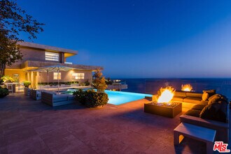 27316 Winding Way in Malibu, CA - Building Photo - Building Photo