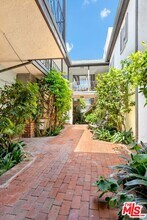 1324 Westwood Blvd in Los Angeles, CA - Building Photo - Building Photo