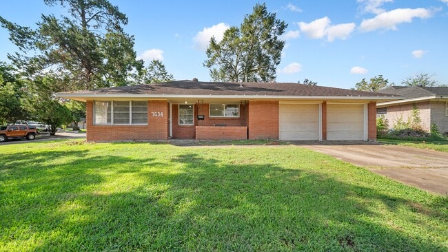 property at 7634 Wilmerdean St