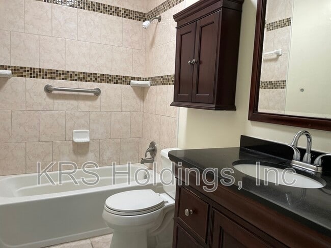 1503 Garland Way in Virginia Beach, VA - Building Photo - Building Photo
