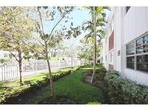 1550 Pennsylvania Ave in Miami Beach, FL - Building Photo - Building Photo
