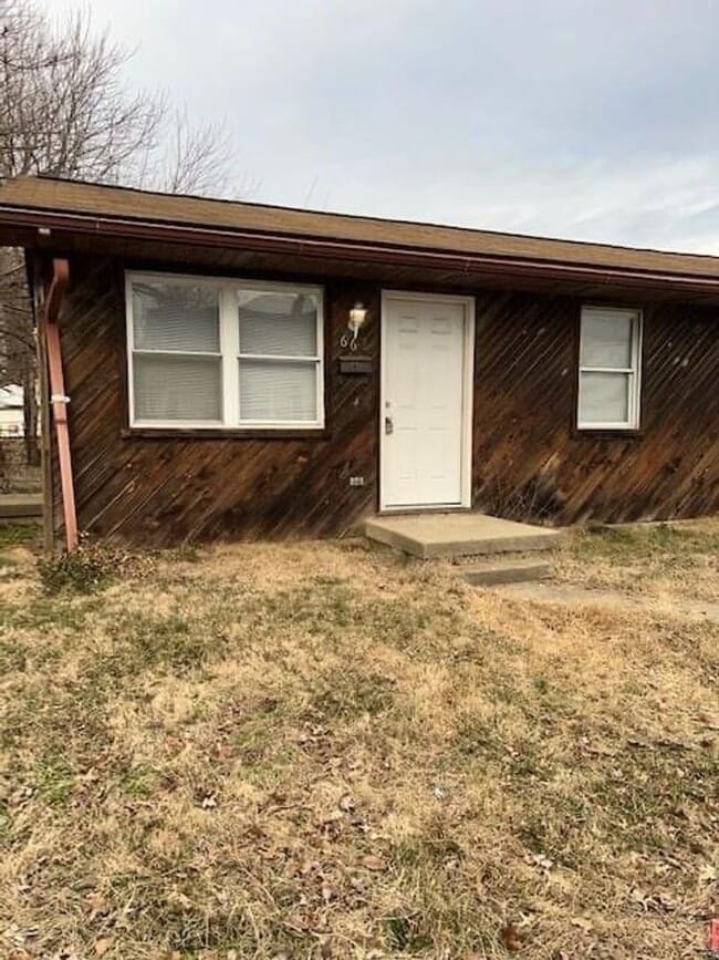 property at 664 E Missouri St