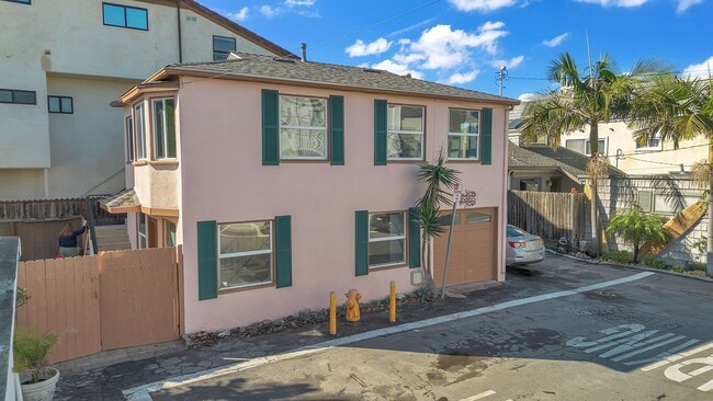 property at 16865 Bayview Dr