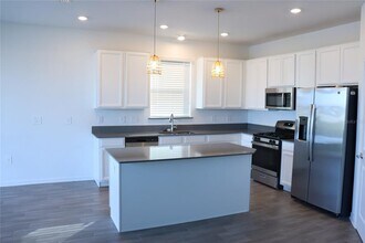 34558 Shellback St in Leesburg, FL - Building Photo - Building Photo