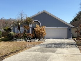 572 Tree Shore Dr in Orlando, FL - Building Photo
